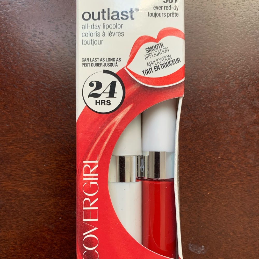 COVERGIRL 24 hour lip color